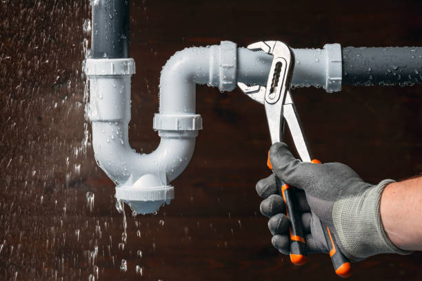 Professional Leak Detection technician working in Nova, OH
